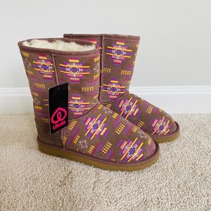 (NWT) Girls Ukala Suede Boots (K4)